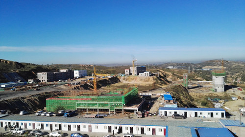 陕煤建设天工公司土建一部自2017年11月进驻沙梁煤矿以来,先后承接