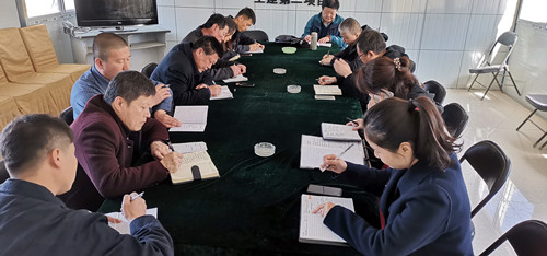 聽取土建三部工作彙報 _副本.jpg