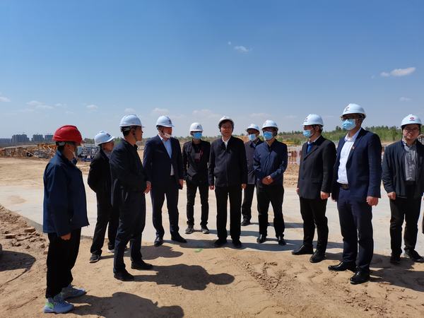 榆林市市委副书记市委党校校长李雄斌一行莅临榆林市委党校新校区项目