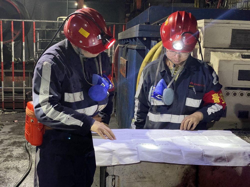 陕煤建设韩城分公司张家峁项目部:青年突击队勇挑重担赋能发展添动能