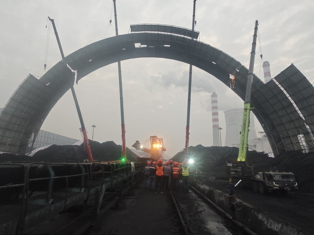 攻坚克难显担当 奋力拼搏谱新篇