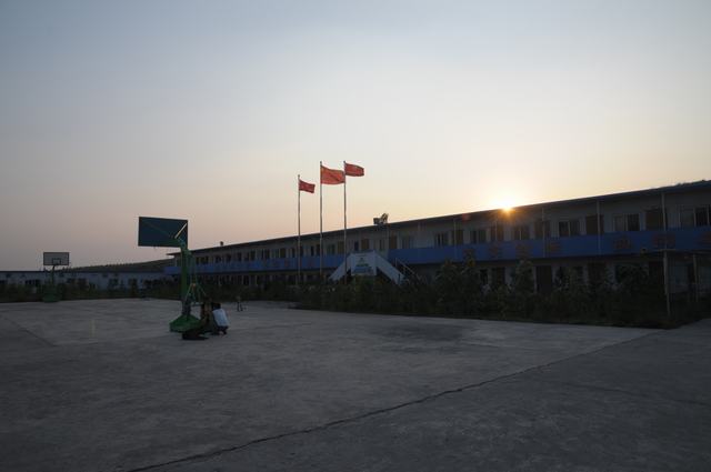 那人那事那份纯