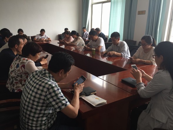 矿建三公司员工积极参与《网络安全法》竞赛活动