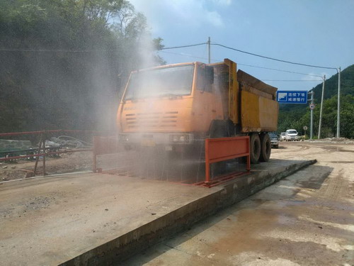 铜川分公司第二项目部全力打好扬尘治理攻坚战