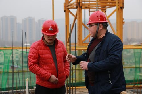 真情弹响平安曲