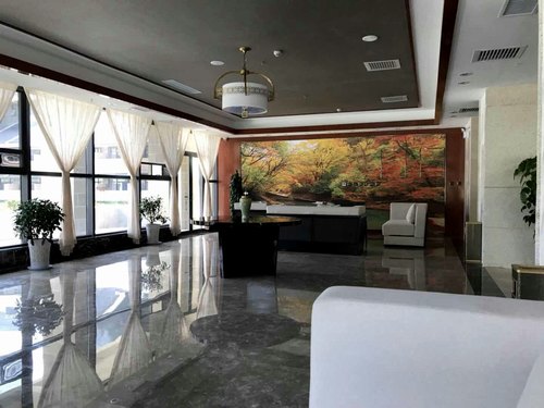 铜煤公司承建的汉中黎坪景区西流河酒店室内装饰装修工程顺利通过竣工验收