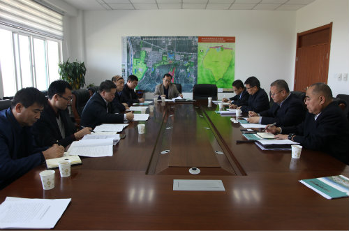 董事长宁兴刚一行到秦岭国家植物园交流项目合作