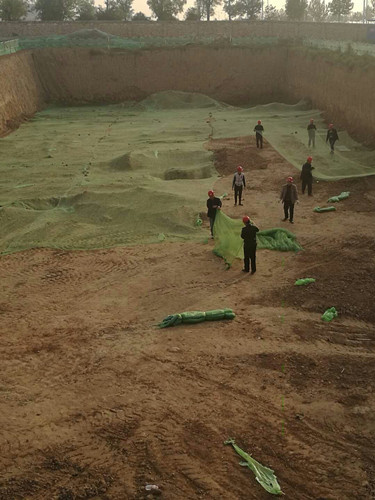 天工公司铜川新区项目部清源小区工地保卫蓝天见行动