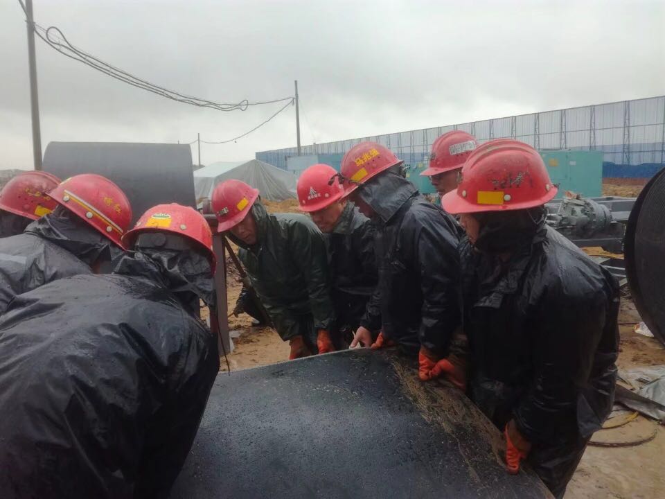 风雨鏖战在榆北