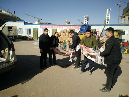 心系一线送温暖  五会精神鼓干劲