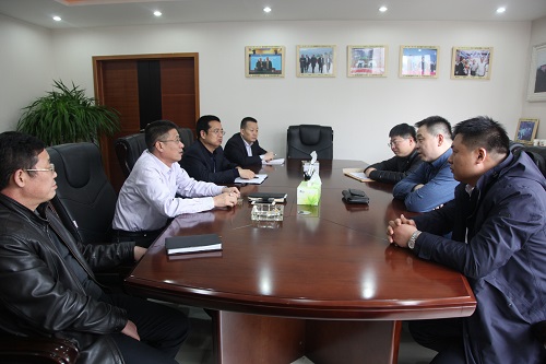 秦汉开发建设公司副总经理杨海宁一行来建设集团座谈