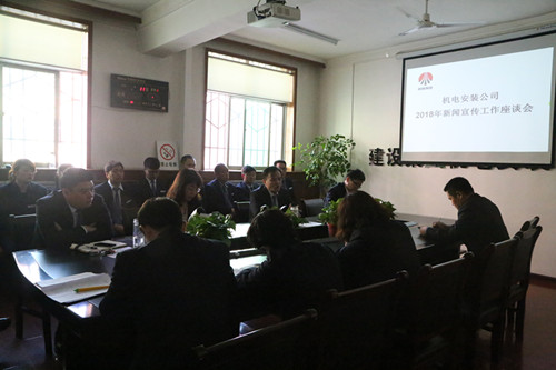 围绕中心服务大局  创新形式强化宣传