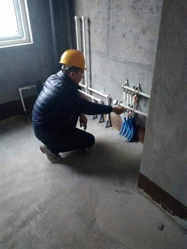 韩城分公司土建六项目部职工大会摒弃“繁冗”完美大变身