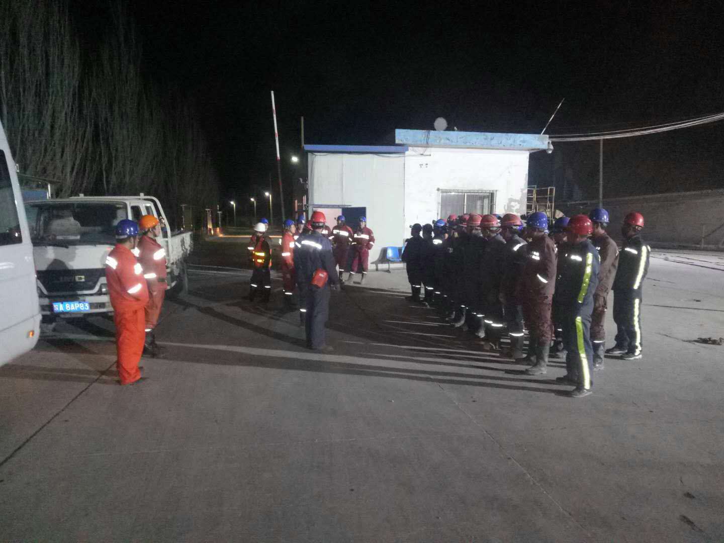 机电安装公司“三三三”助力构建平安企业