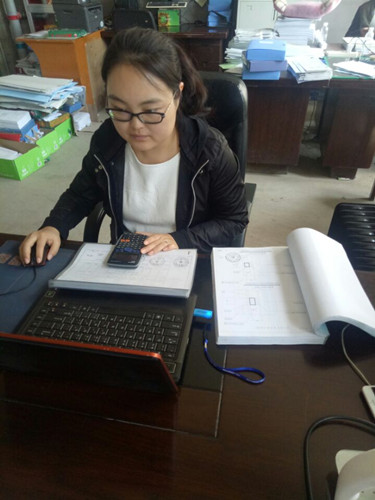 天工公司土建十一部曲江羊头镇安置小区决战冲刺追求完美