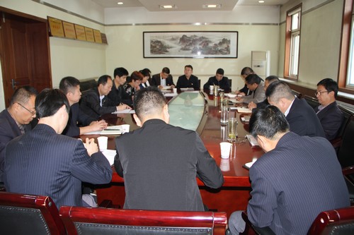 铜煤公司积极传达建设集团舆情管理工作座谈会精神