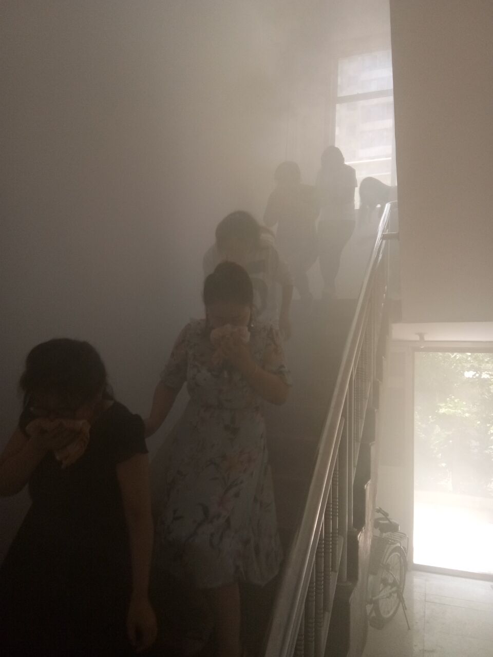 陕煤建设矿建三公司扎实开展消防应急演练