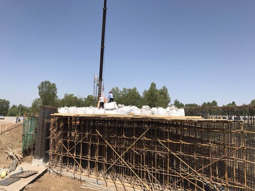 陕煤建设路桥分公司完成靖神铁路项目静载预压实验