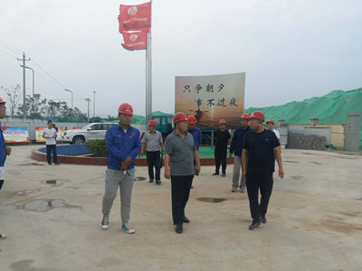 公司领导宁兴刚赴咸阳分公司施工一线检查指导工作