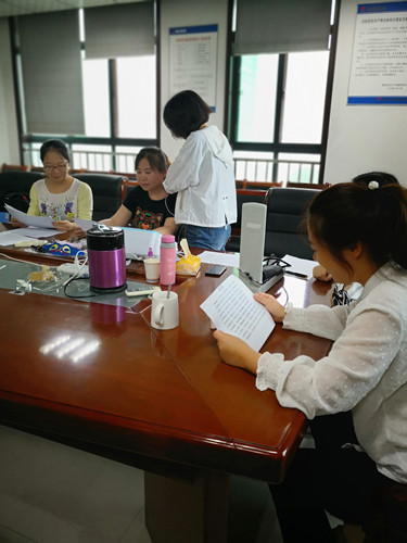 陕煤建设天工公司组织健康义诊活动 关怀职工身体健康