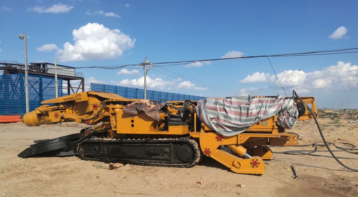 该矿井2-2煤回风大巷2井巷工程,该回风大巷长度约2893m,掘进断面26