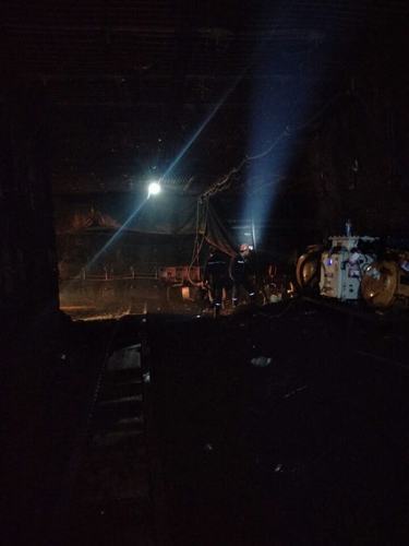 陕煤建设掘进公司：铲车出矸 单班进尺11米创全年新高