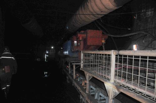 陕煤建设掘进公司： 27米! “掘进铁军”日进尺再创新高