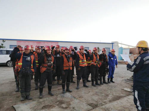 陕煤建设洗选煤运营公司:一场“别开生面”的班前会