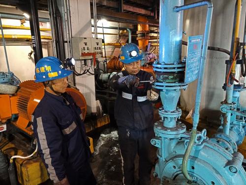 陕煤建设洗选煤运营分公司洗煤厂：党员“安全承诺践诺”构筑安全铜墙铁壁