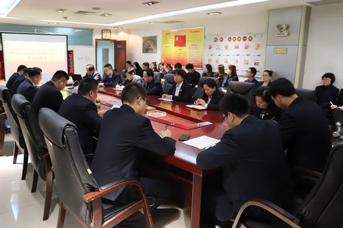 矿建二公司“讲政治、敢担当、改作风”专题教育及违规收送礼金问题专项整治工作全面铺开