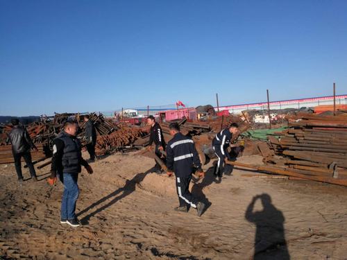 陕煤建设掘进公司：寒风挡不住的安装热情