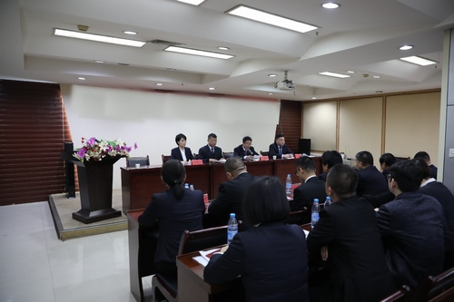 路桥分公司贯彻传达陕煤建设2019“四会”精神