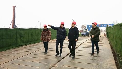 刘合理莅临铜煤公司承建的蓝山水岸(南区)工地检查指导工作