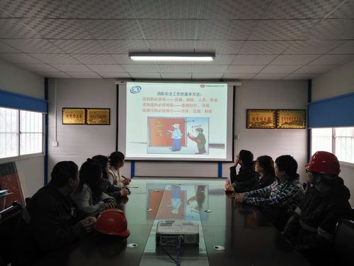 陕煤建设韩城分公司土建六项目部“消防课堂”学用结合效果显著