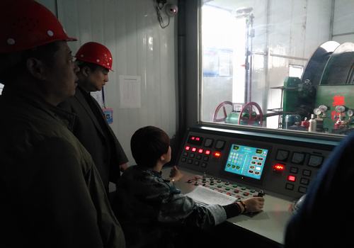 陕煤建设设备租赁中心机电设备现场安全检查力度大