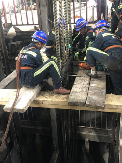 陕煤建设机电安装公司改进立井钢丝绳更换方法创效益