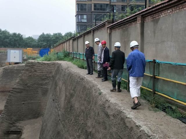 陕煤建设铜川公司各项目部采取措施应对汛期