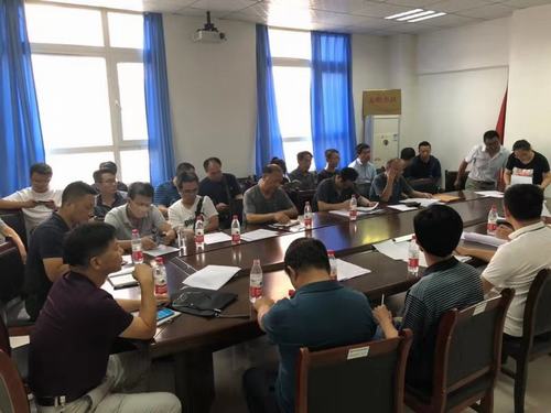 陕煤建设铜煤公司承建的荔枝苑小区28#、29#、30#、31#楼顺利通过竣工验收