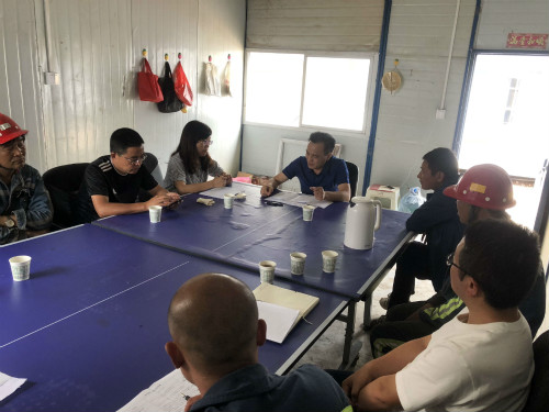 陕煤建设机电安装公司一线慰问调研鼓干劲