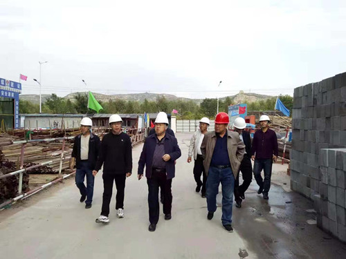 王宁赴陕煤神木住宅小区B区26#住宅楼工程施工现场检查指导工作