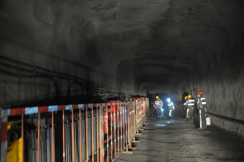 陕煤建设掘进公司：红柳林项目部“四落实”促“百安”见实效