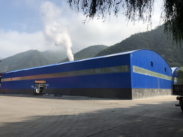 陕煤建设汉中分公司龙钢柞水同兴作业区新建煤棚提前完工并顺利通过环评验收