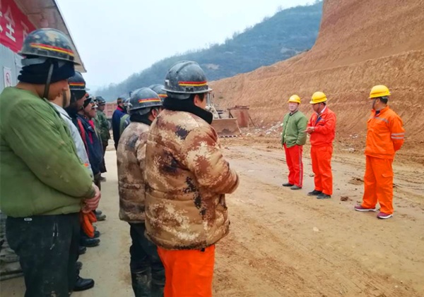 陕煤建设矿建三公司崔木项目部：精准发力 打好冬季安全生产攻坚战