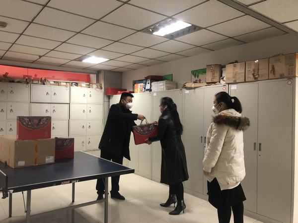 陕煤建设矿建二公司开展“抗疫情、巾帼梦”活动