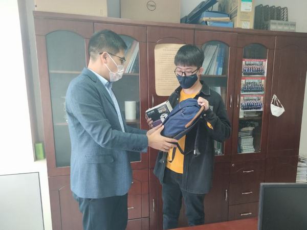 陕煤建设矿建二公司工会开展新入职员工关爱活动