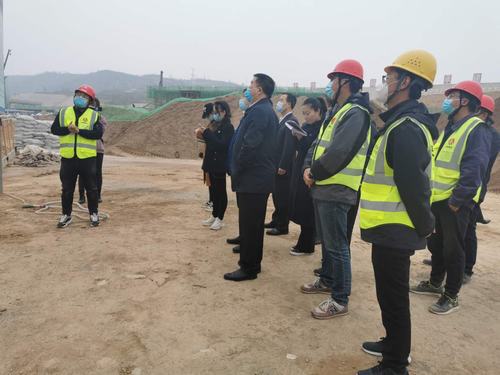 陕西省政府投资评审中心、陕西省发改委县域处及咸阳市发改委相关领导莅临银西高铁项目指导检查工作