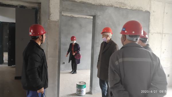 陕煤建设渭南分公司承建的渭南朝阳大街拆迁安置小区工程顺利通过分户验收