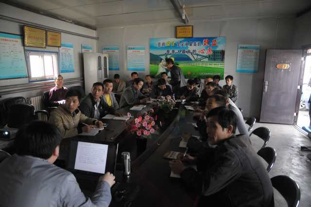 陕煤建设掘进公司：班组长质量责任制让效益看得见摸得着