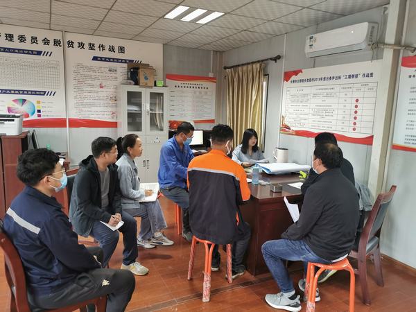 陕煤建设韩城分公司土建十二项目部：学习贯彻《保障农民工工资支付条例》让农民工不再“烦薪忧酬”