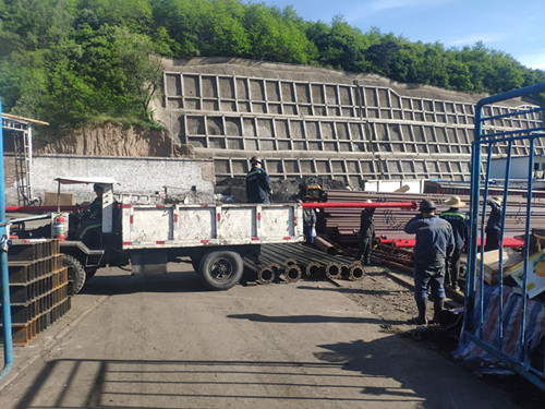 陕煤建设机电安装公司建庄项目部四部胶带机更换通过验收